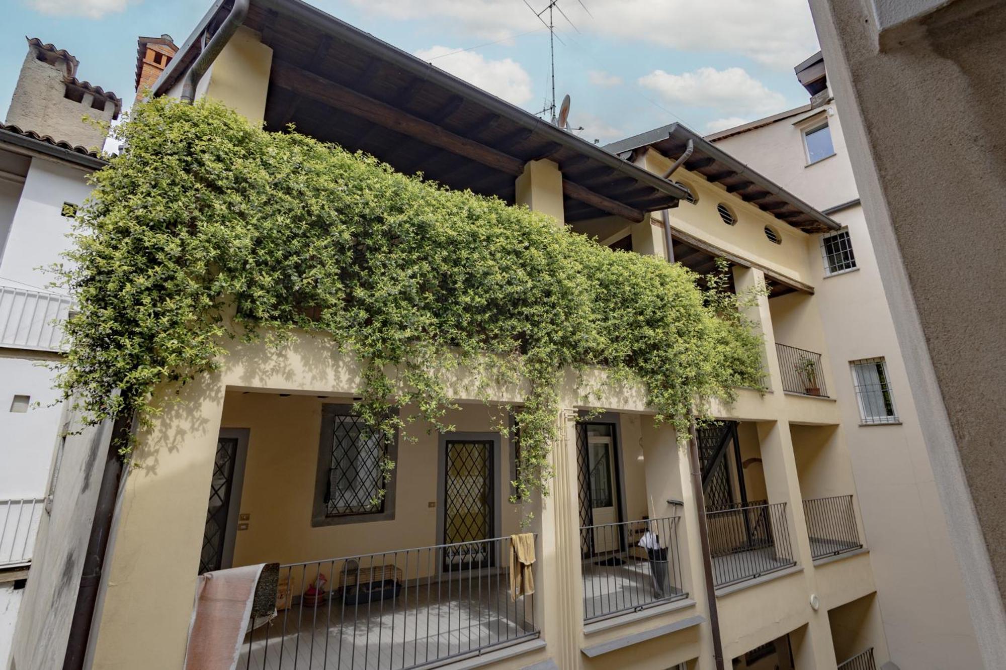 Appartamento Bergamo 24 贝尔加莫 外观 照片